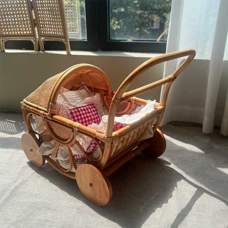 Passeggino in rattan intreccia - Baby Nursery Vintage recensione e prezzo