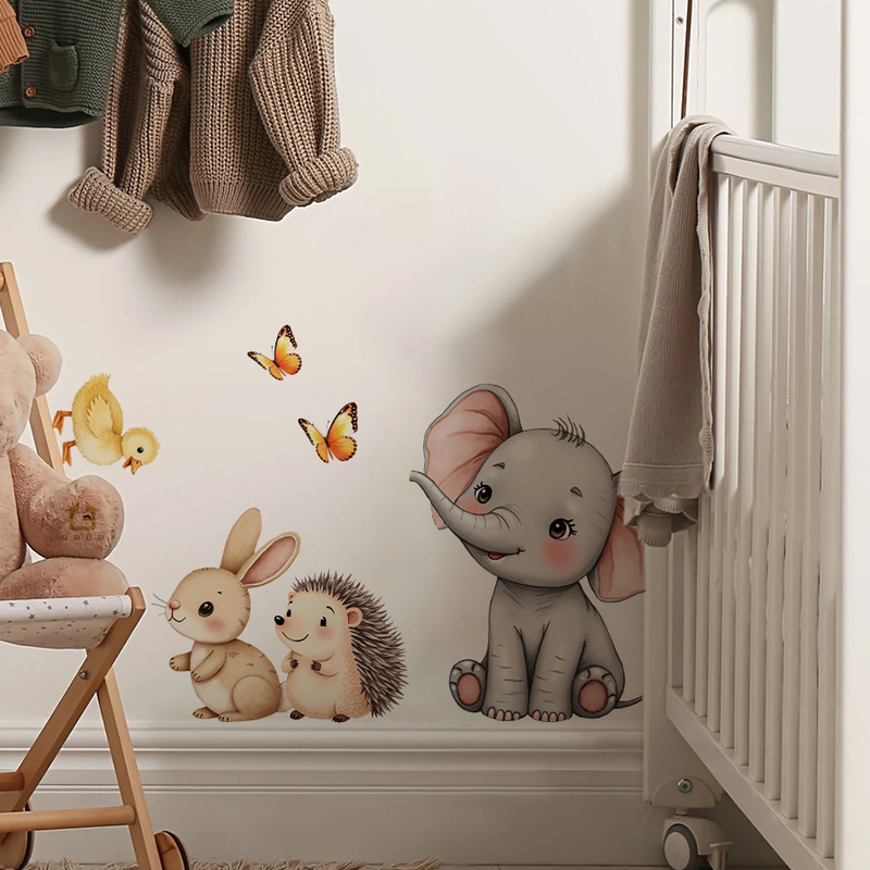 Adesivo da parete con animali  - Baby Nursery Wallpaper recensione e prezzo